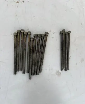 BMW 5 F10 F11 Cylinder head bolts 