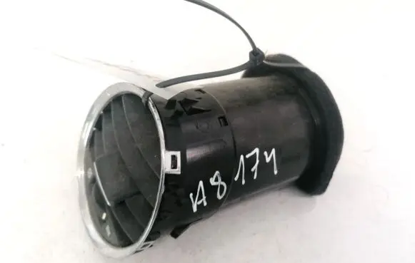 Dash center air vent grill