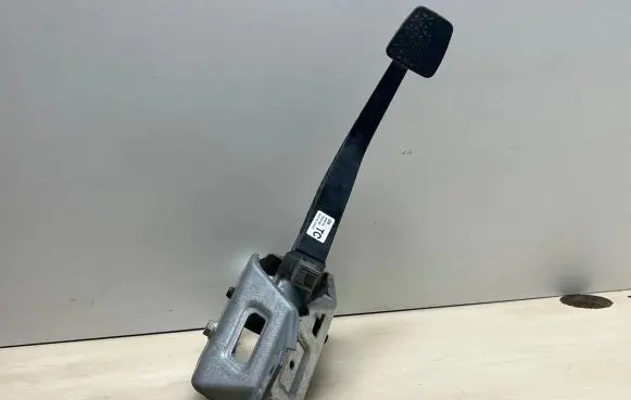 Clutch pedal