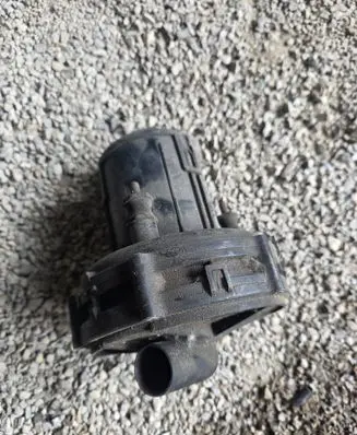 BMW 3 E46 Intake resonator 72185275