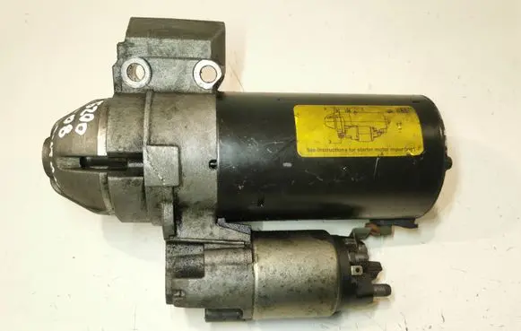 BMW 5 E60 E61 Starter motor 0001109070