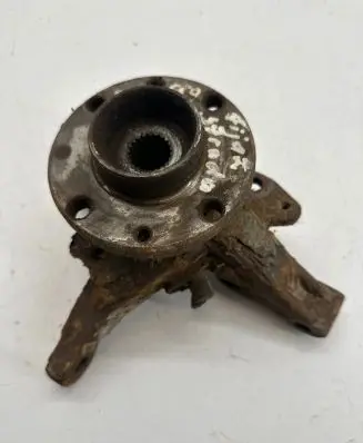 Fiat Strada Front wheel hub