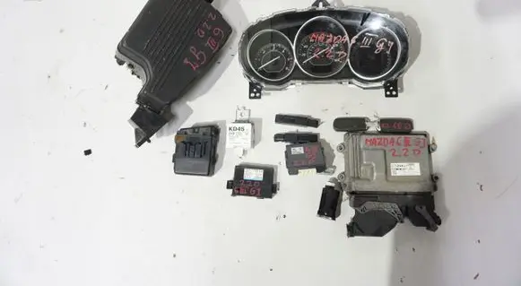 Mazda 6 Engine ECU kit and lock set SH4J18881D