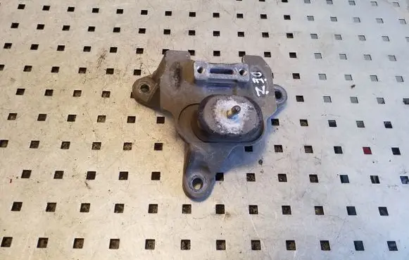 Audi A5 Sportback 8TA Gearbox mount 8K0399115R