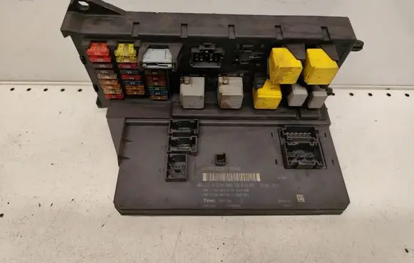 Volkswagen Crafter SAM control unit A9065452901