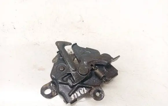 Toyota Yaris Engine bonnet/hood lock/catch 