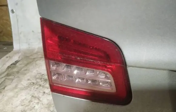 Citroen C5 Tailgate rear/tail lights