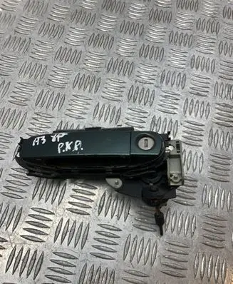 Audi A3 S3 A3 Sportback 8P Front door exterior handle