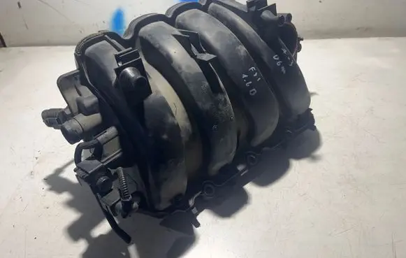 Audi A3 S3 8P Intake manifold 2900310509
