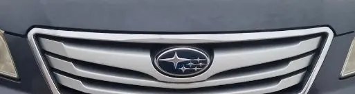 Subaru Outback Front bumper upper radiator grill