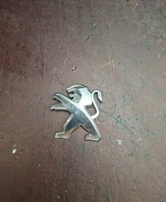 Peugeot 208 I Manufacturer badge logo/emblem 9673874777