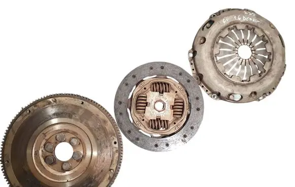 Volkswagen Golf V Clutch set kit 036141032T 036141032F R0301052710