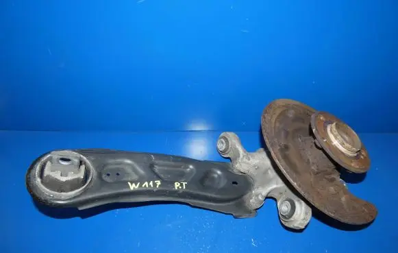 Mercedes-Benz CLA C117 X117 W117 Stub axle 