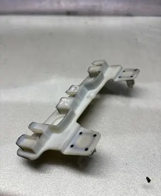 Volvo XC40 Glass fitting brackets 30747378