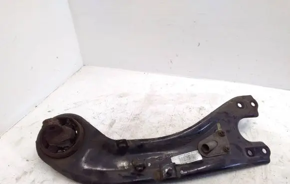 KIA Sportage Rear upper control arm/wishbone 552802S850 190115A056