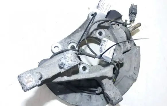 Volvo S80 Front wheel hub 9461943