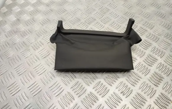 Renault Zoe Steering wheel column trim