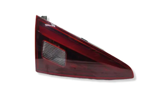Alfa Romeo Giulia Tailgate rear/tail lights 20700108