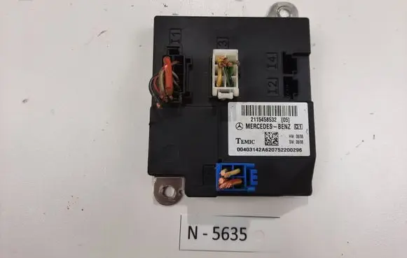 Mercedes-Benz E W211 Comfort/convenience module 2115458532