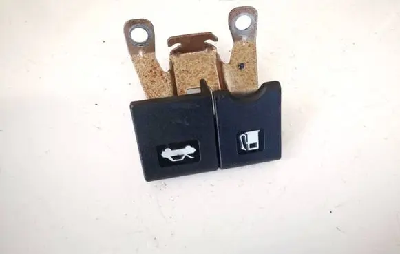 Engine bonnet (hood) release handle