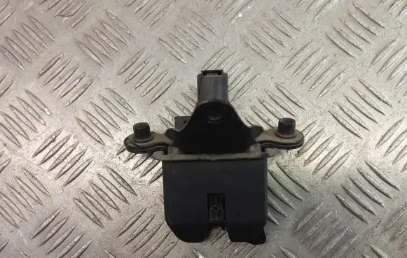 Skoda Octavia Mk1 (1U) Tailgate/trunk/boot lock/catch/latch 1Z5827501D