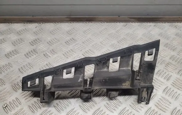 Tail light part