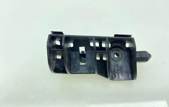 Subaru Legacy Front bumper mounting bracket 57765AG001 57765AG 57765AG000
