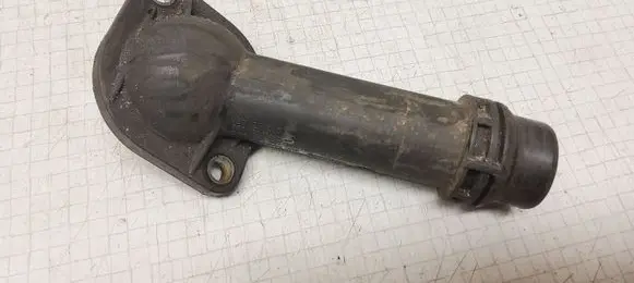 Volkswagen PASSAT B5.5 Engine coolant pipe/hose 06B121121 03G121121C