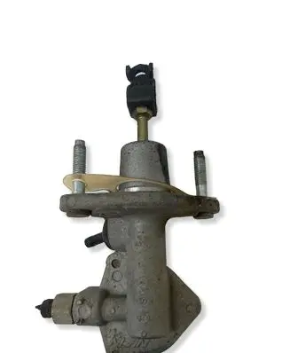 Honda FR-V Clutch master cylinder 