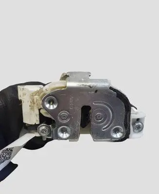 Citroen C-Crosser Rear door lock