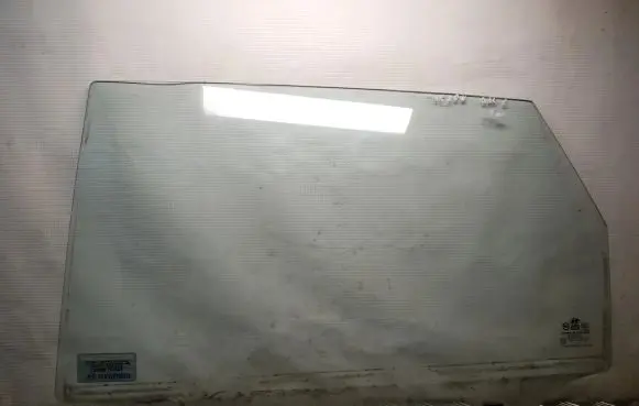 Hyundai Tucson JM Rear door window glass