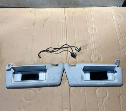 Mercedes-Benz E W210 Sun visor 2028101212