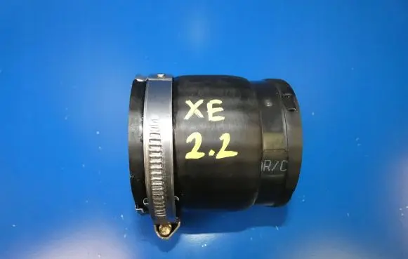 Jaguar XE Intercooler hose/pipe
