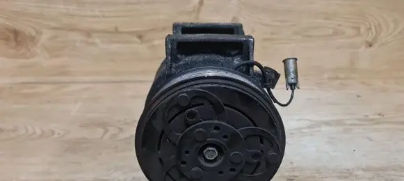 Volvo V70 Air conditioning (A/C) compressor (pump)