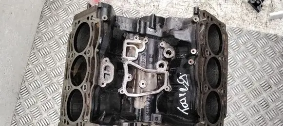Volkswagen Touareg II Engine block 