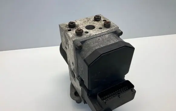 Mercedes-Benz Sprinter W901 W902 W903 W904 ABS Pump A0004460789 0265220488 0004460789