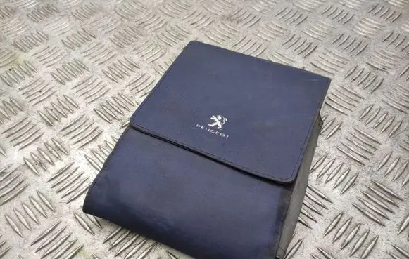 Peugeot 3008 I Owners service history hand book 