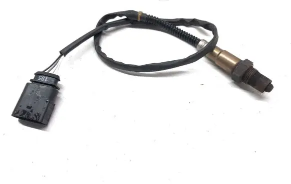 Audi A4 S4 B6 8E 8H Lambda probe sensor 0258006422