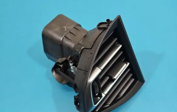 Peugeot 308 Dash center air vent grill 1304145 IMPRK1551420