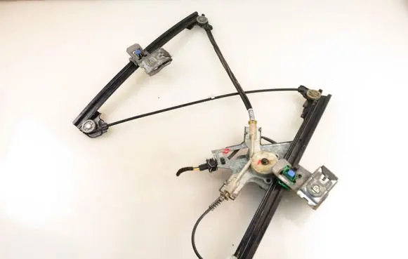 Volkswagen Polo III 6N 6N2 6NF Front door window regulator with motor 