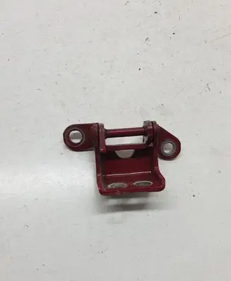 Honda CR-V Rear door upper hinge