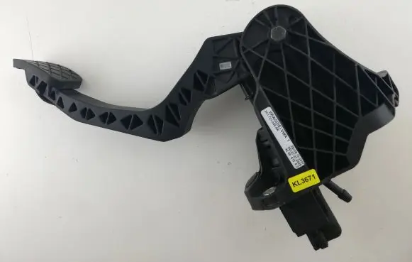 Volkswagen PASSAT B6 Clutch pedal 3C1721059AK KL3671