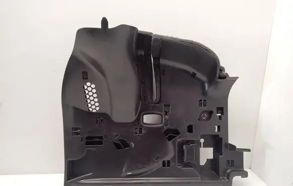 Mercedes-Benz E W212 Dashboard lower bottom trim panel A2126809801 2025402373