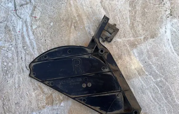 Volvo C40 Other under body part 32290107 AD7RR