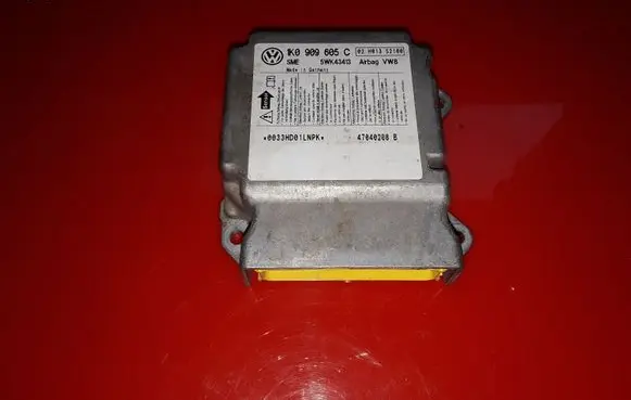 Volkswagen Golf V Airbag control unit/module 1K0909605C 5WK43413 47040208B