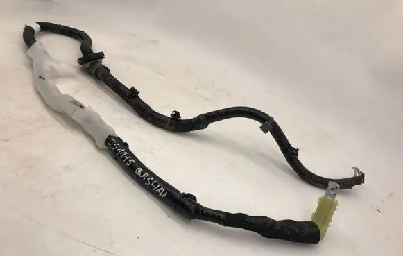Positive cable (battery)