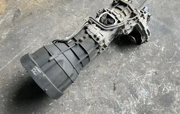 Nissan Navara D40 Manual 6 speed gearbox 32131CD340 32101CD340