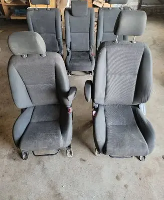 Seat set