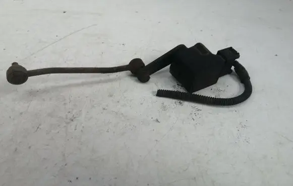 Mercedes-Benz ML W163 Headlight/headlamp level sensor A0105427717