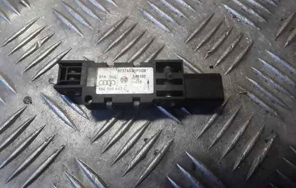 Volkswagen Phaeton Airbag deployment crash/impact sensor 4B0959643C